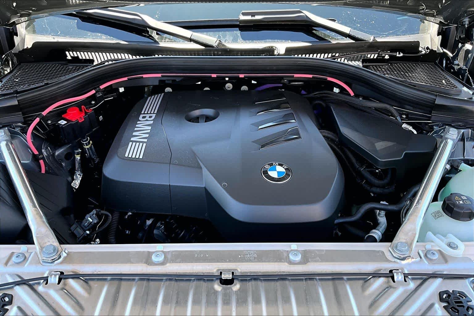 New 2026 Skyscraper Grey Metallic BMW 30 xDrive image 16