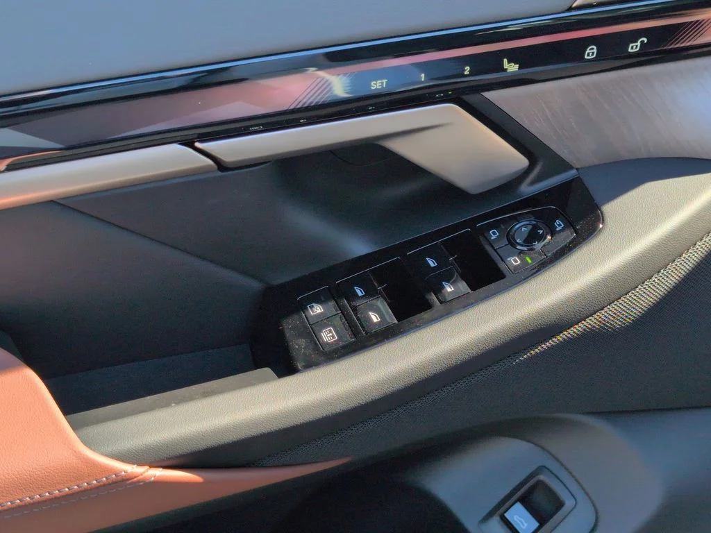 New 2026 White BMW 530i image 12