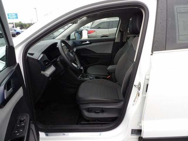 Used 2023 Pure White Volkswagen 1.5T SE image 15