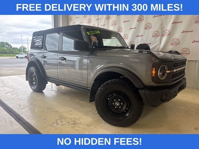 Used 2023 Ford Bronco 4-Door Black Diamond with VIN 1FMEE5DH5PLB47231 for sale in Kansas City