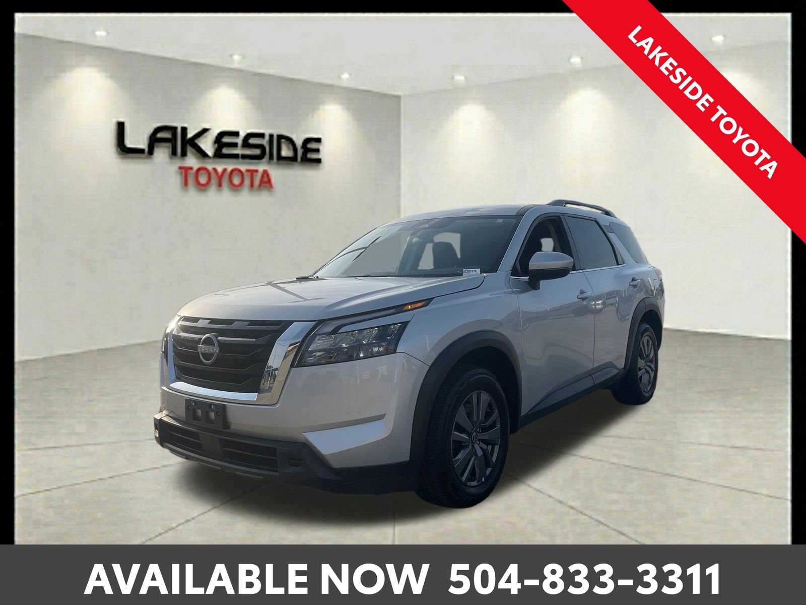 2025 Nissan Pathfinder SV