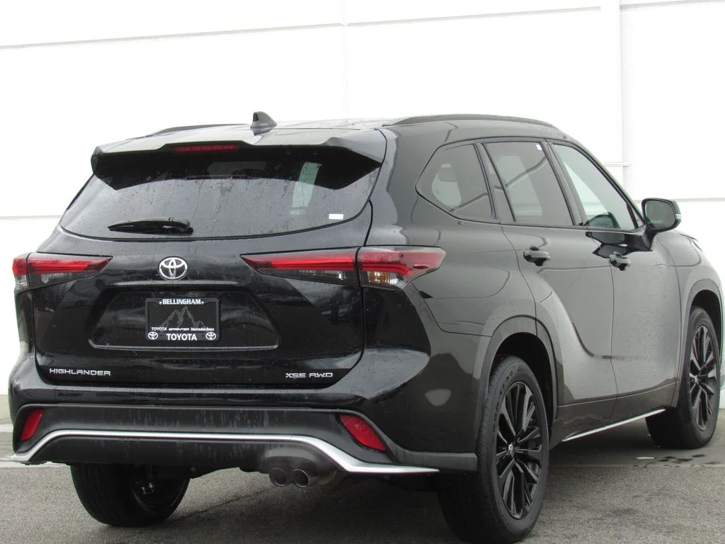 2025 Toyota Highlander XSE - Photo 6