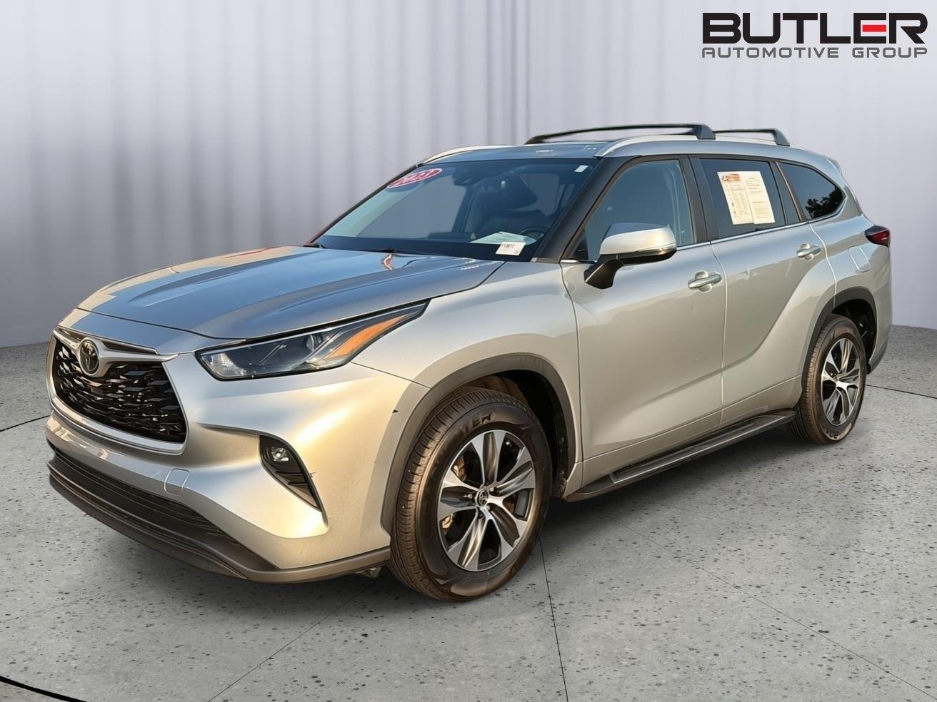 Used 2023 Celestial Silver Metallic Toyota XLE image 1