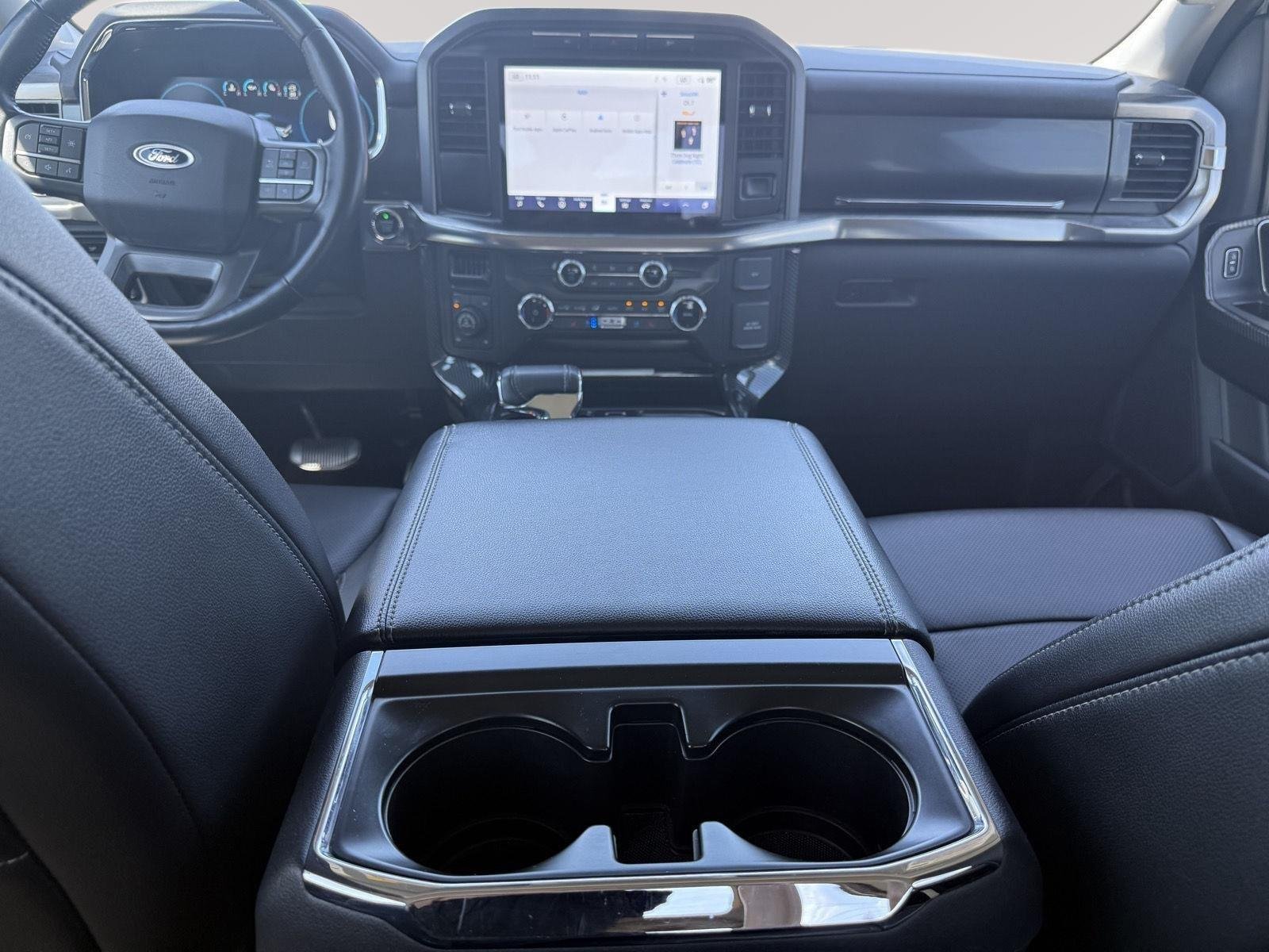 Used 2022 Oxford White Ford LARIAT image 27