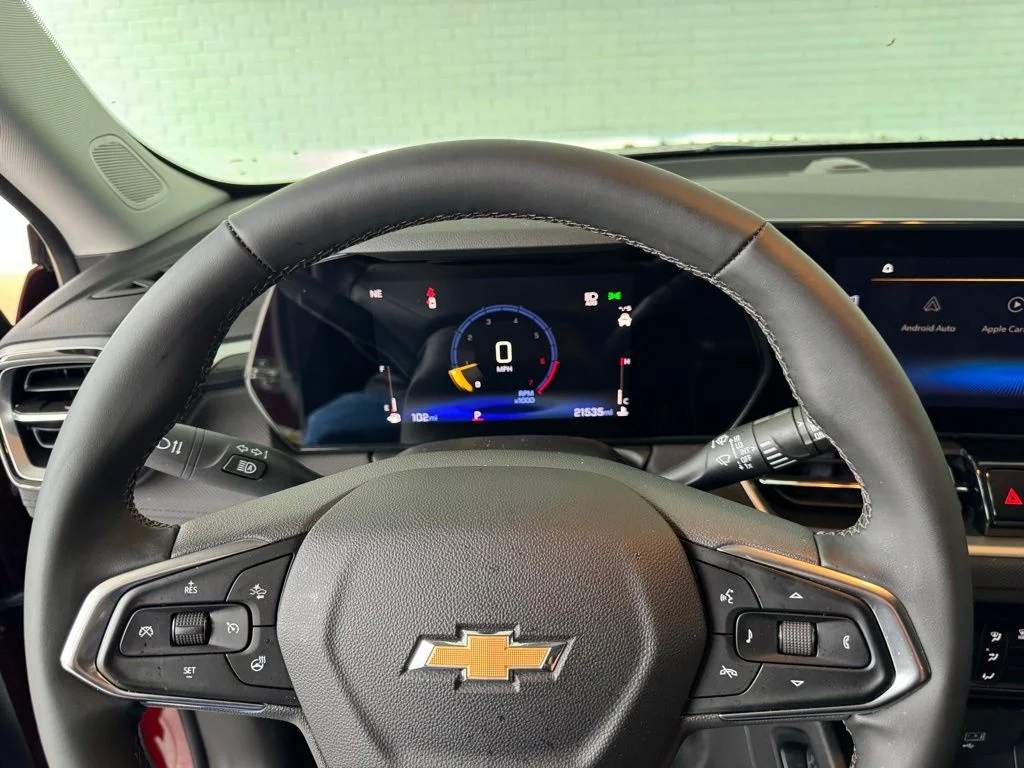 Used 2024 Red Chevrolet LT image 32