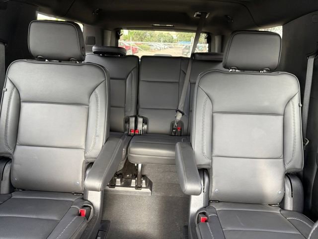 2025 GMC Yukon XL Denali - Photo 25