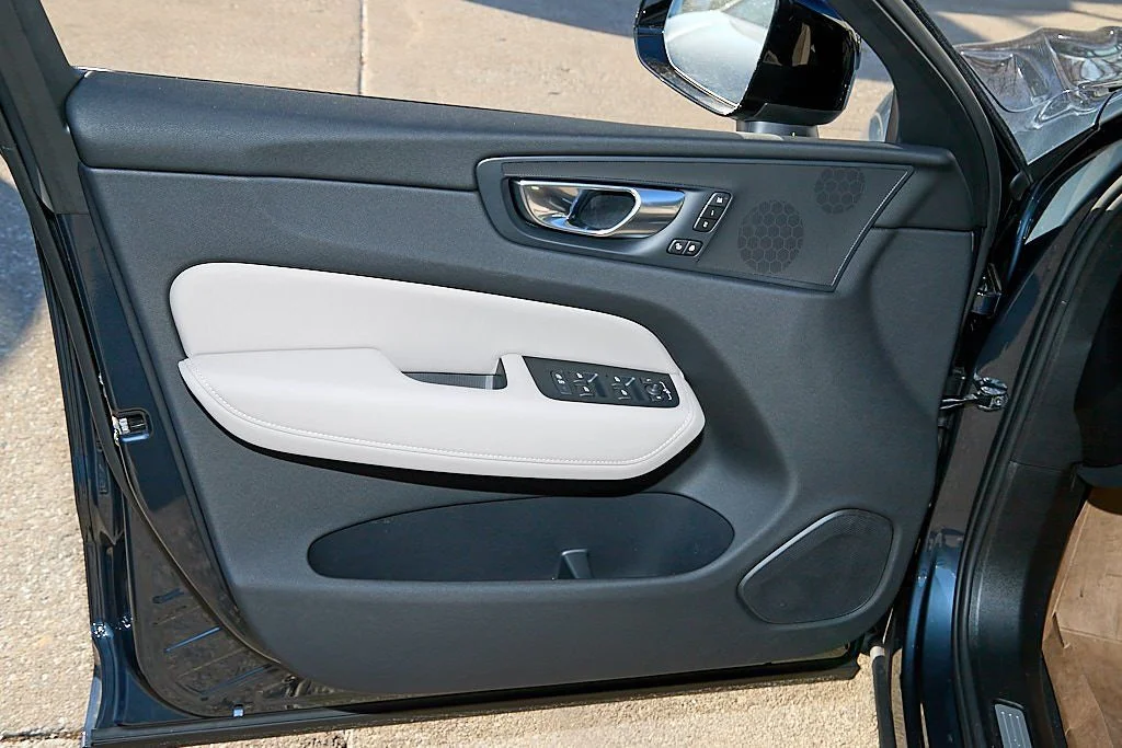 New 2026 Denim Blue Volvo Plus image 10