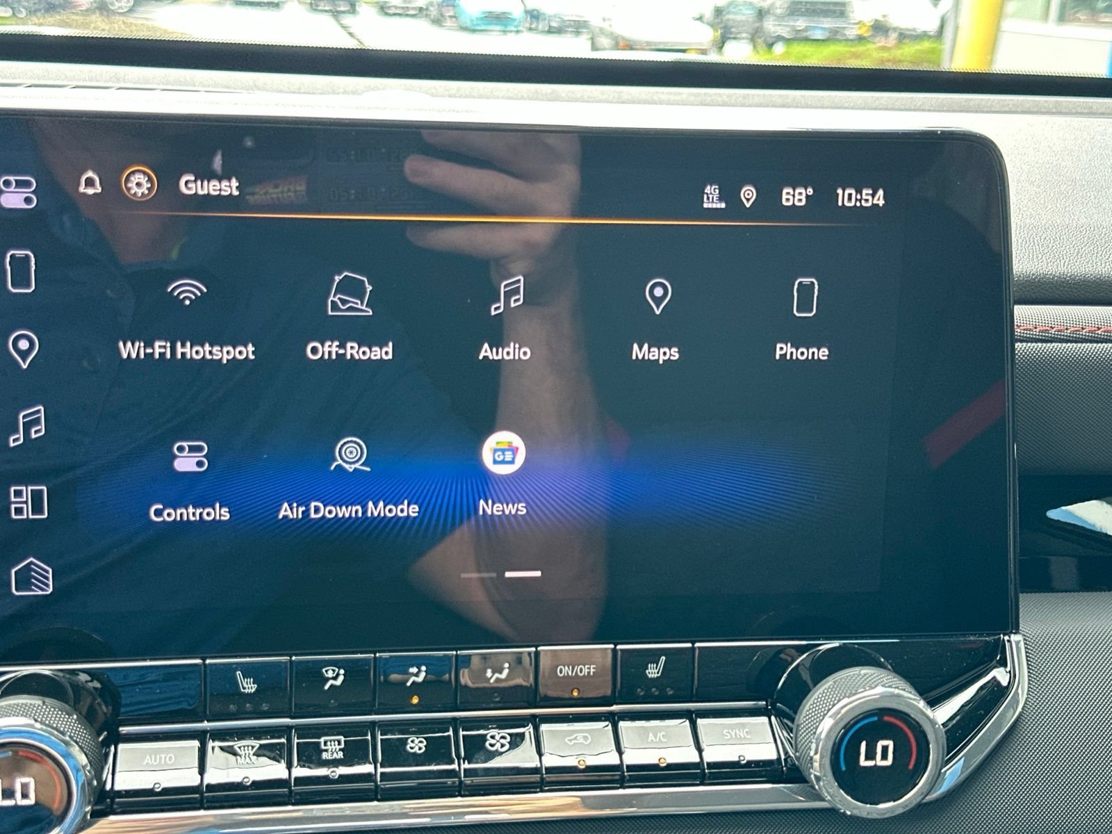 New 2026 Sterling Gray Metallic Chevrolet Z71 with 20in Black Wheels - Sunroof - Spray-On Bedliner image 24