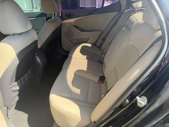 Used 2014 Black Kia LX image 24
