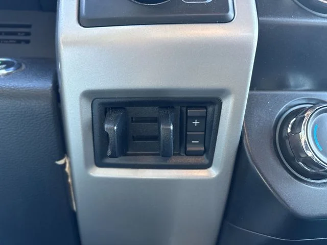 Used 2021 Red Ford Lariat image 33
