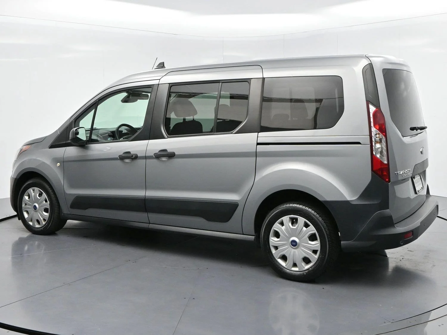 Used 2022 Solar Silver Ford XL image 5