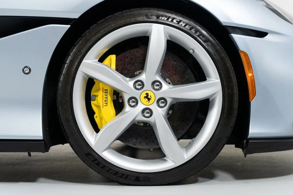 Used 2022 Grigio Alloy Ferrari Base image 22