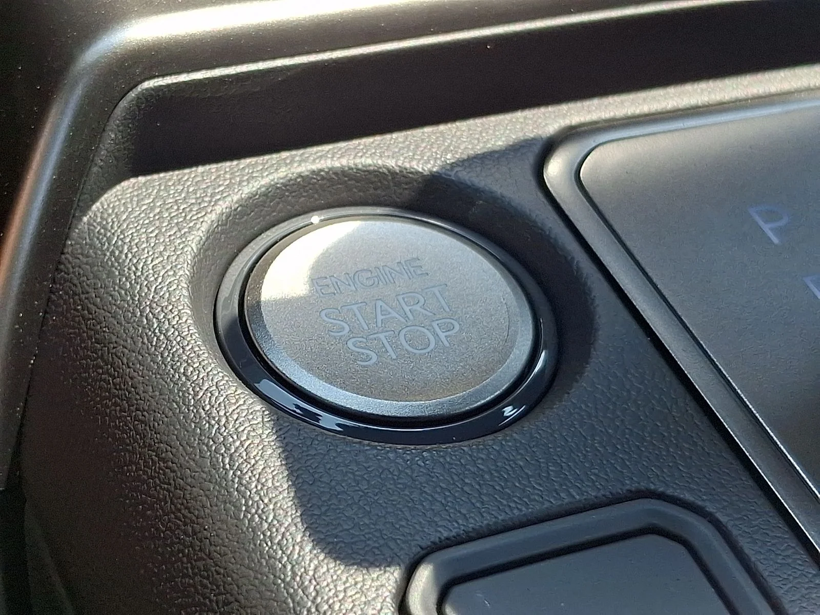 New 2027 Brown Kia X-Line S image 18