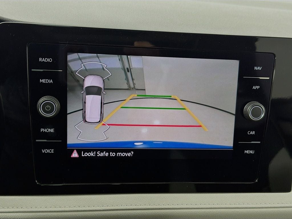 Certified Used 2025 Cornflower Blue Volkswagen SEL 4MOTION image 15