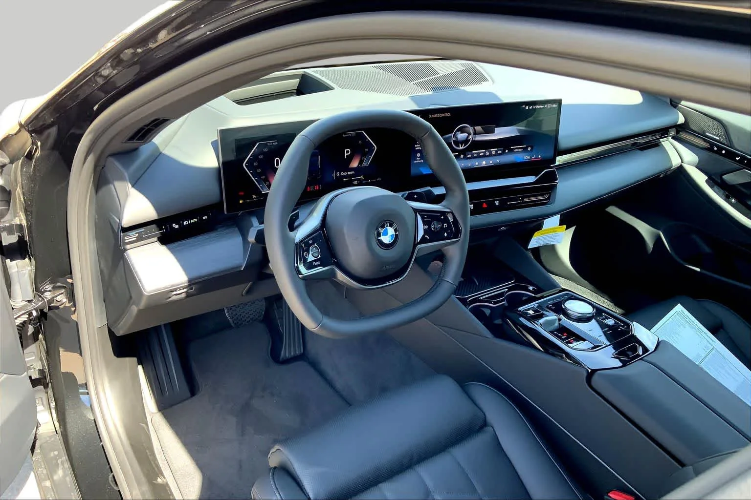 2026 BMW 5 Series 530i - Photo 8