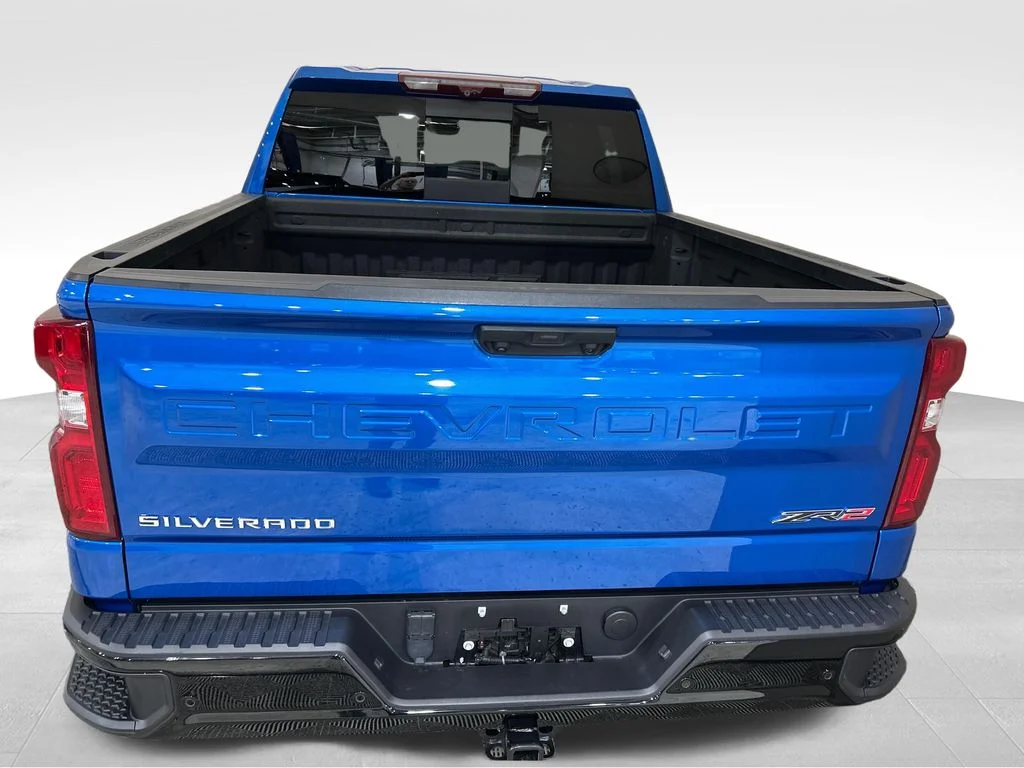 Used 2024 Blue Chevrolet ZR2 image 4