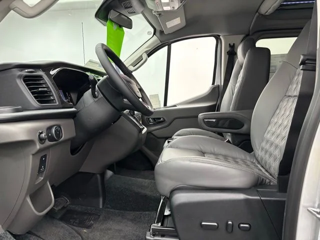 New 2026 Silver Ford Explorer Limited SE image 19