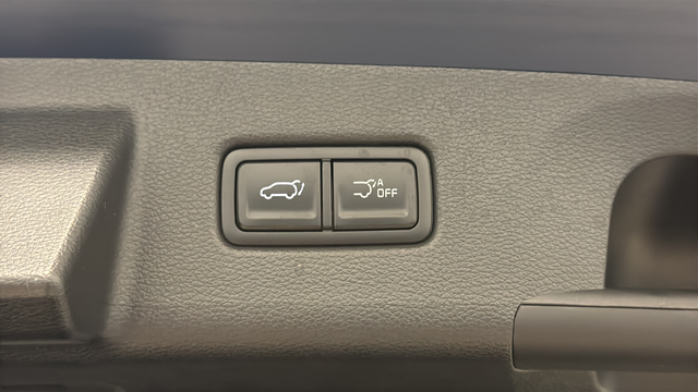 Used 2025 Black Kia SX X-Line image 29