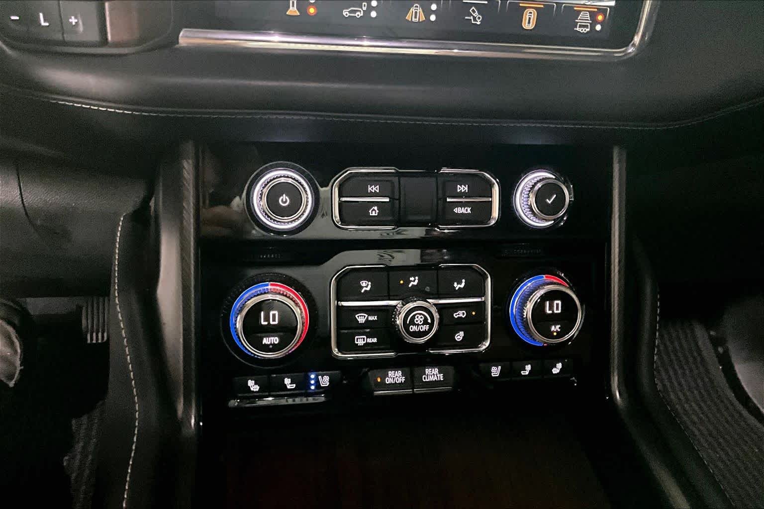 Used 2023 Onyx Black GMC Denali Ultimate image 63