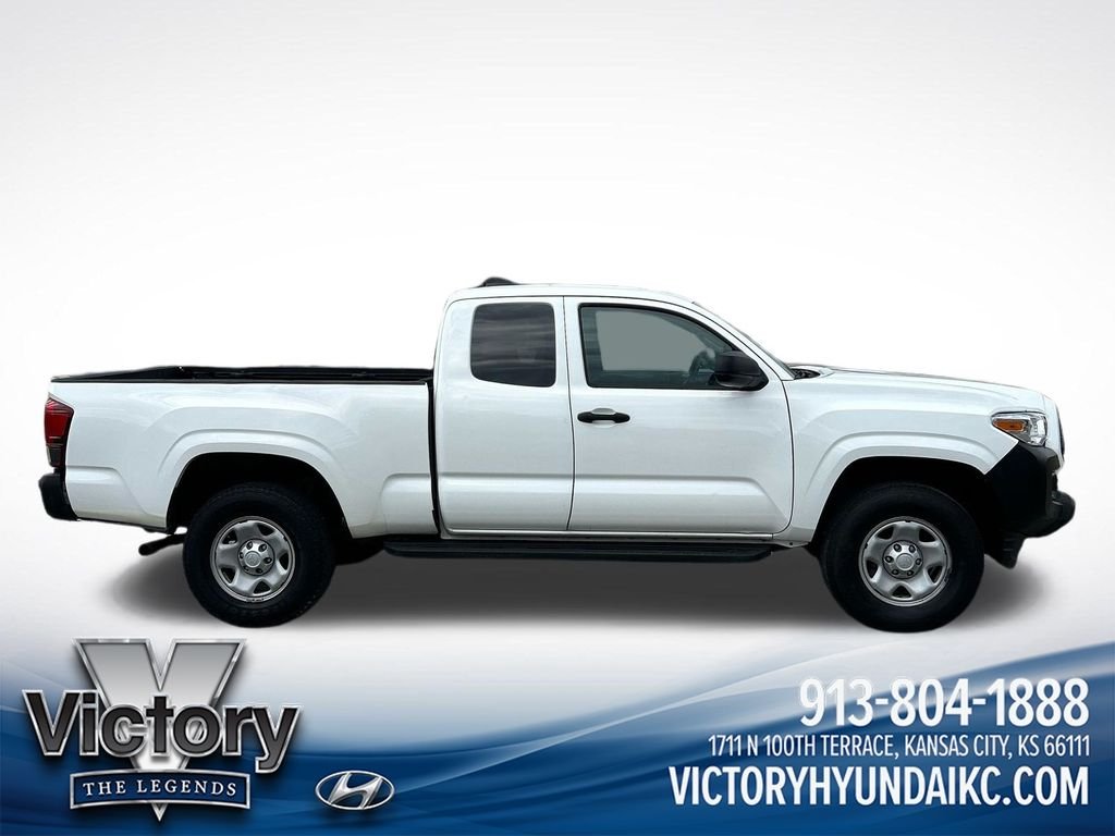 Used 2022 Toyota Tacoma SR with VIN 3TYSX5EN9NT011139 for sale in Kansas City