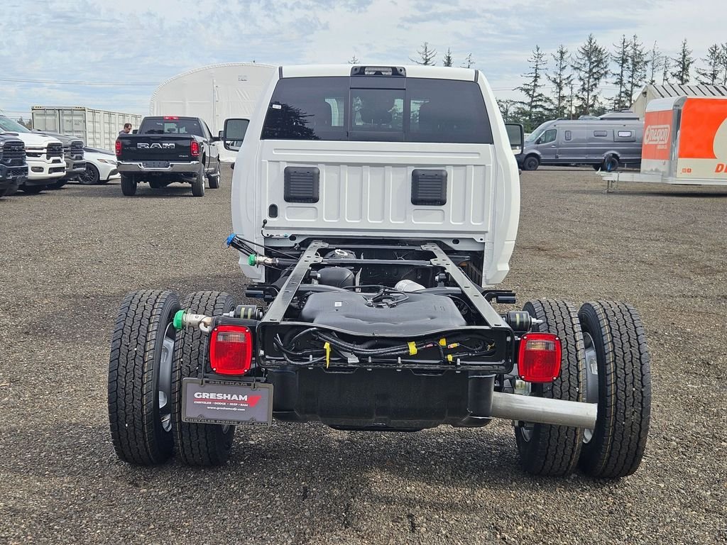 New 2026 Bright White Clear-Coat Exterior Paint RAM Tradesman image 6