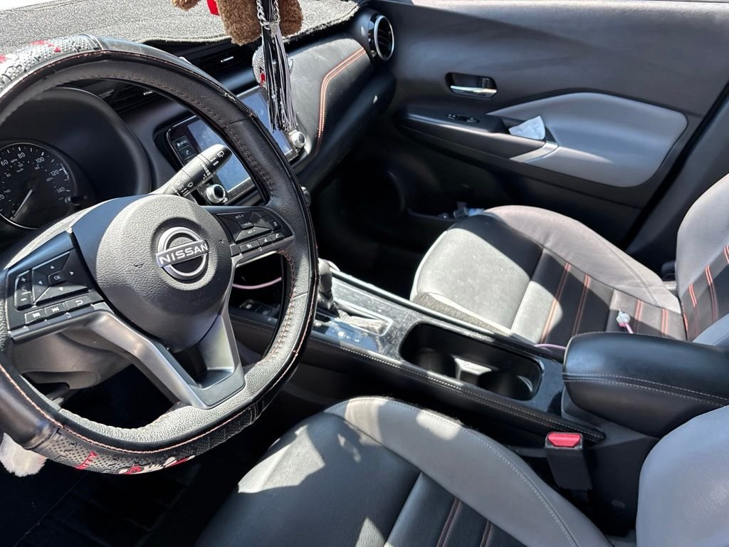 Used 2023 White Nissan SR image 24