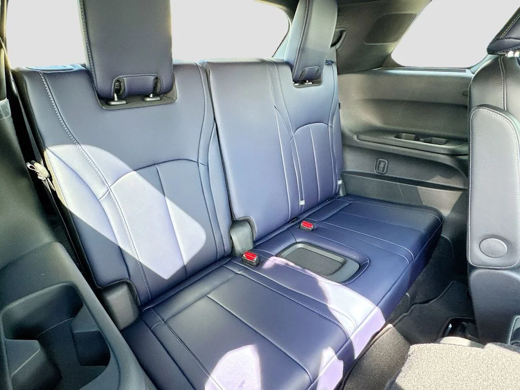 Certified Used 2026 Gray INFINITI SPORT image 29