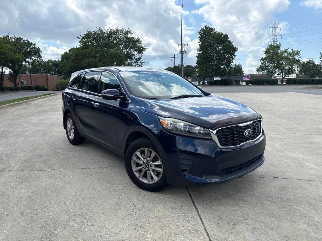 Used 2019 Blue Kia LX image 7