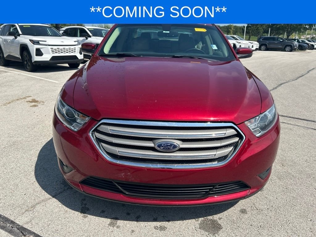 Used 2018 Ford Taurus SEL with VIN 1FAHP2E81JG135785 for sale in Kansas City