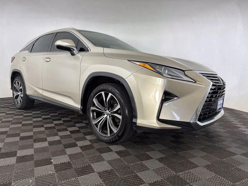 Used 2016 Beige Lexus 350 image 2