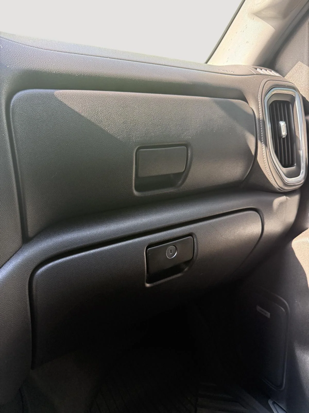 Used 2020 Northsky Blue Metallic Chevrolet LT Trail Boss image 18