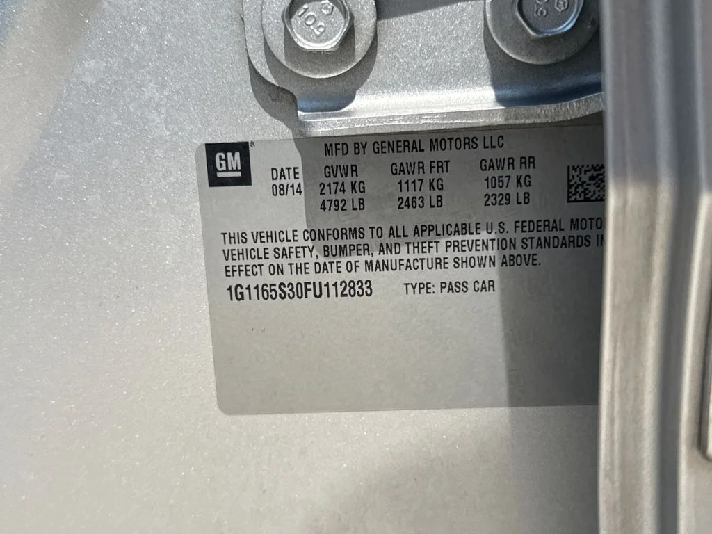 Used 2015 Silver Chevrolet LTZ image 31