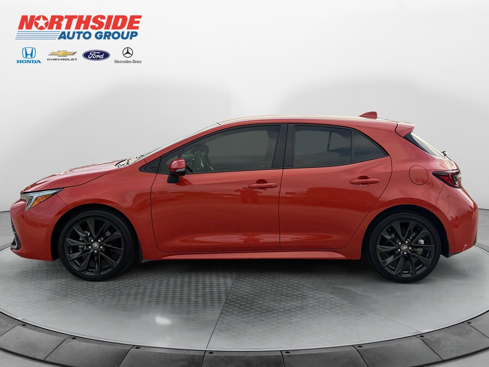 Used 2024 Inferno Red Toyota XSE image 4