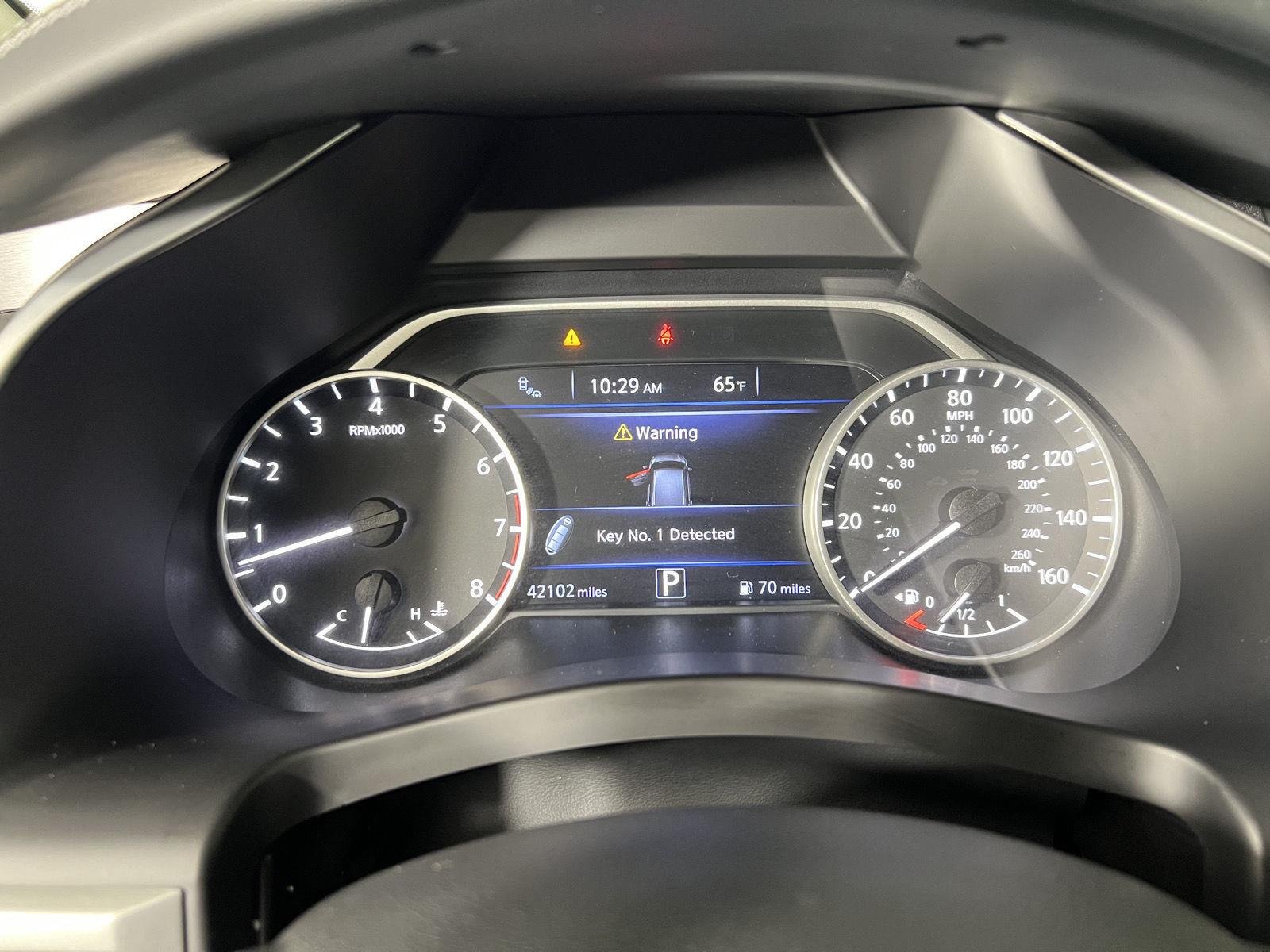 Used 2022 Boulder Gray Pearl Nissan SV image 17