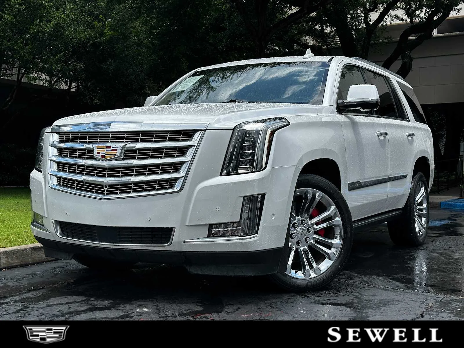 2020 Cadillac Escalade AWD Premium Luxury's photo