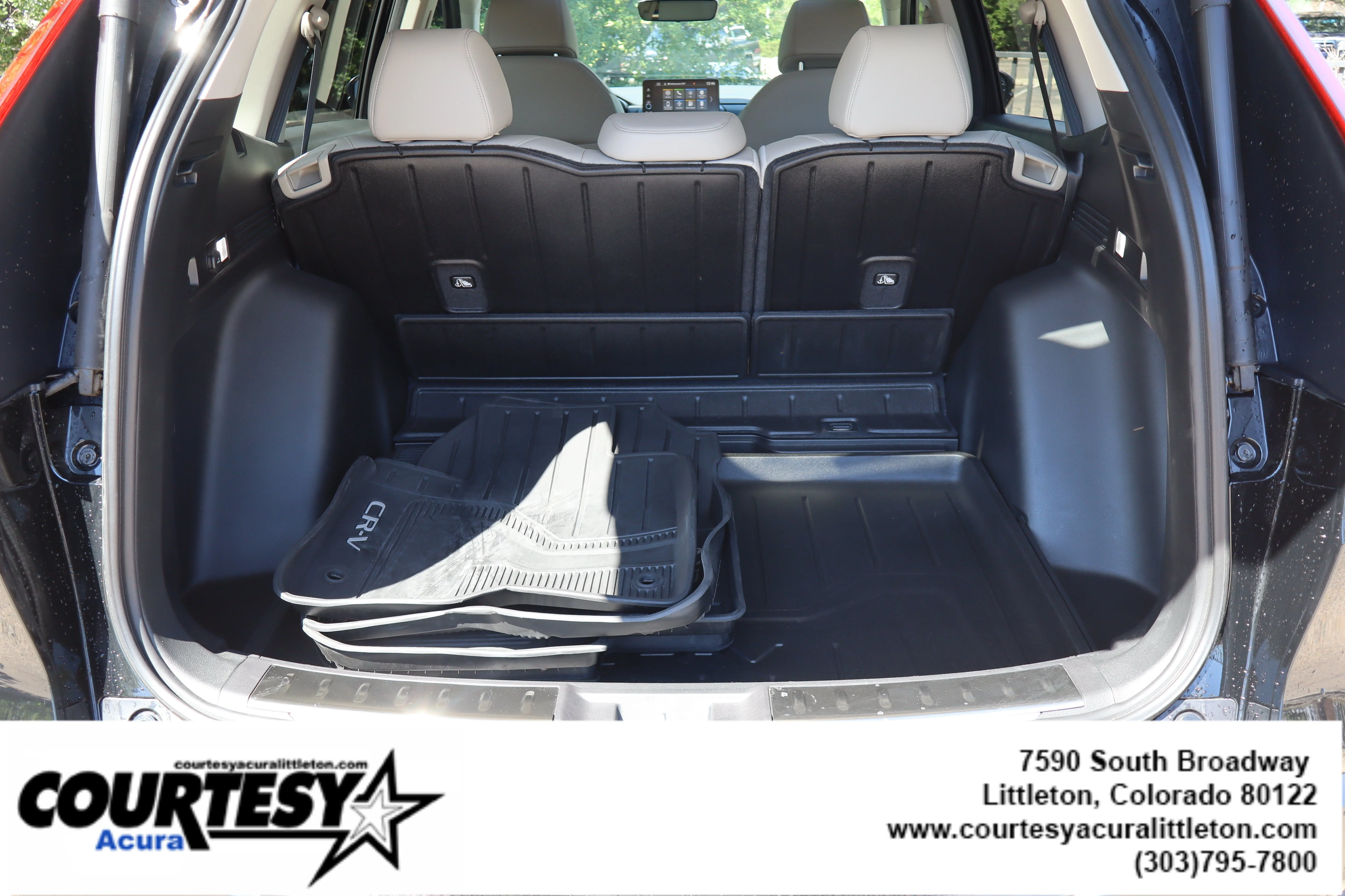 Used 2023 Crystal Black Pearl Honda EX-L image 27