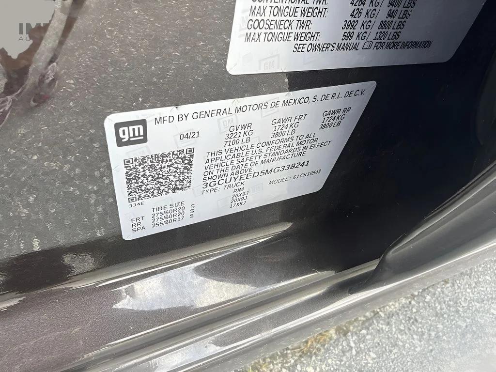 Used 2021 Brown Chevrolet RST image 24