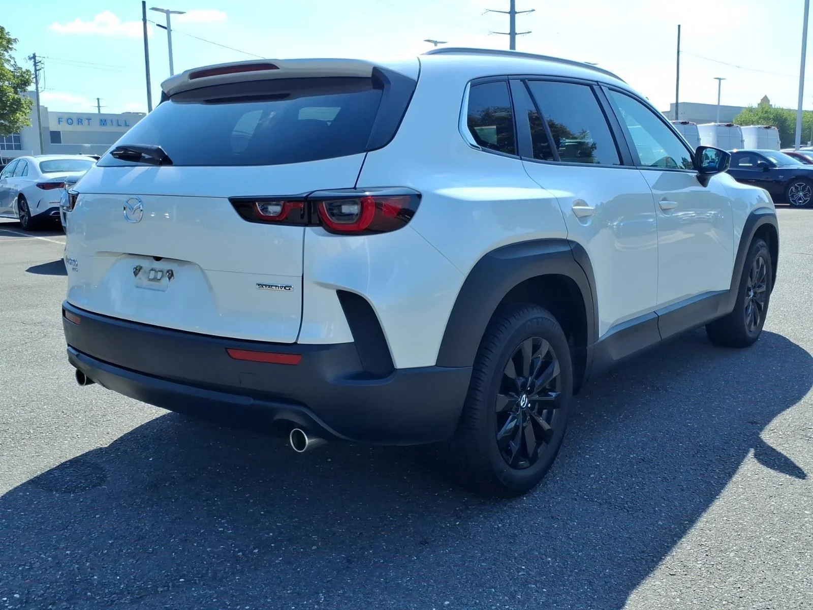 Used 2025 Wind Chill Pearl Mazda 2.5 S Preferred Package image 2