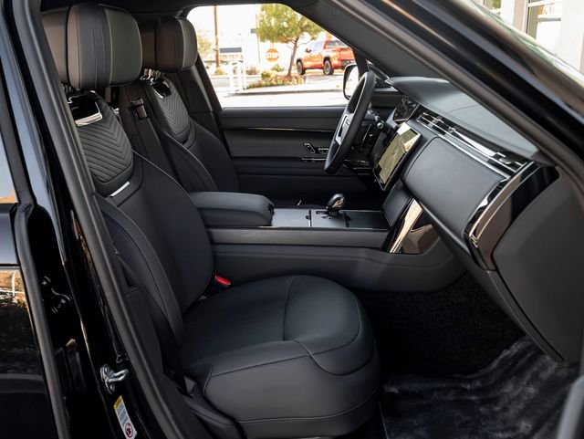 New 2026 Narvik Black Land Rover SV Black Edition image 33
