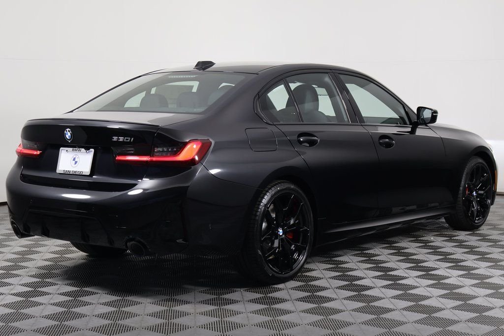 New 2026 Black Sapphire Metallic BMW 330i image 2