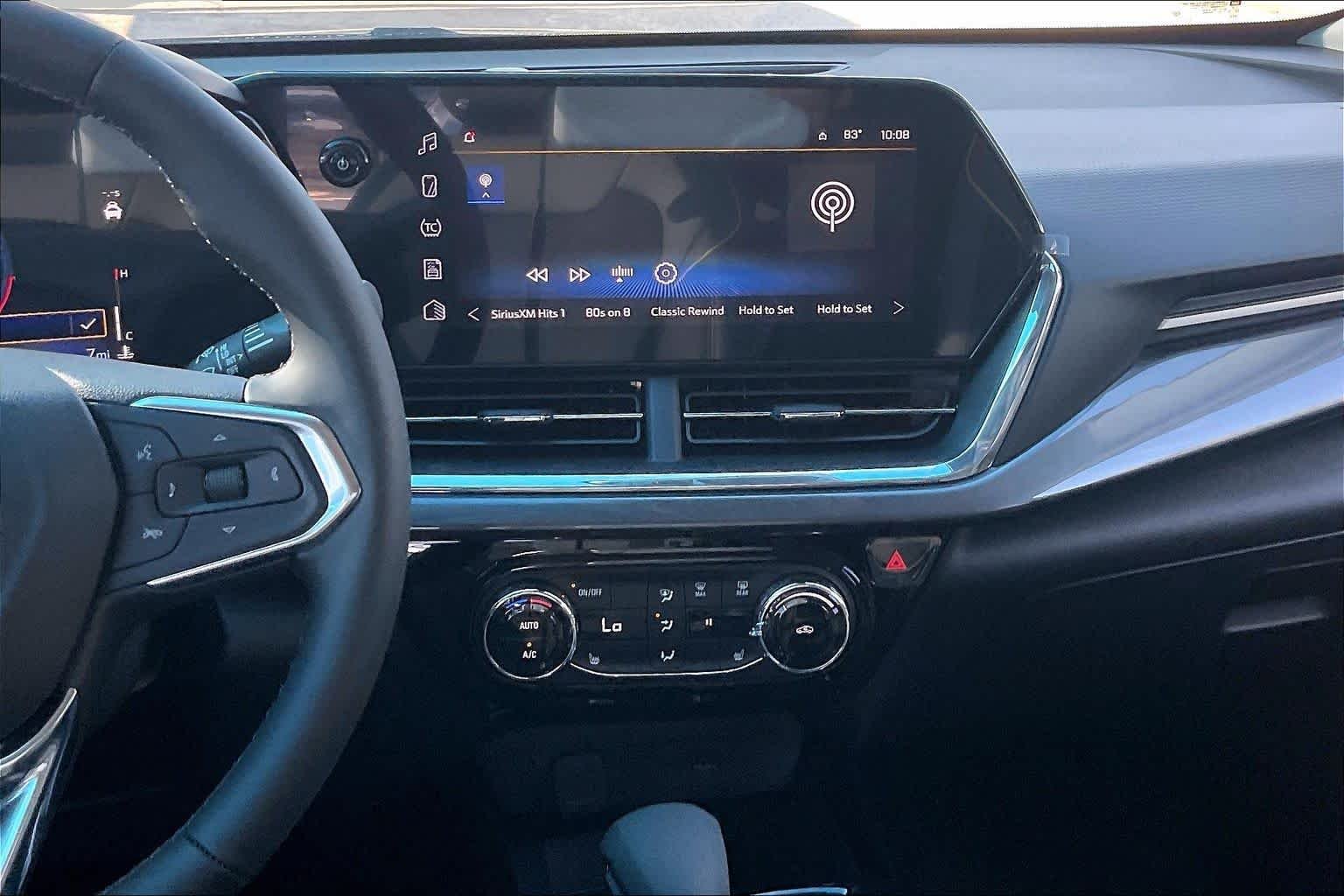 2026 Chevrolet Trax Activ - Photo 6