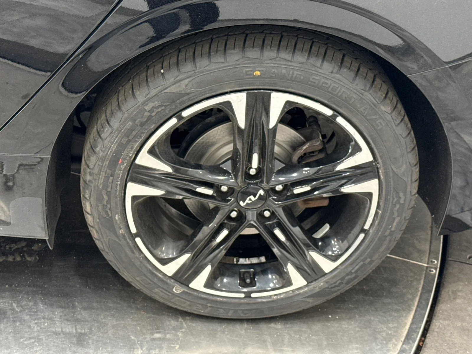 Used 2022 Ebony Black Kia GT-Line AWD image 51