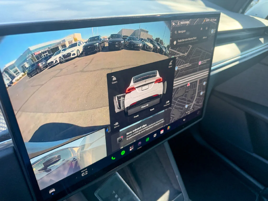 Used 2022 White Tesla Plaid image 14