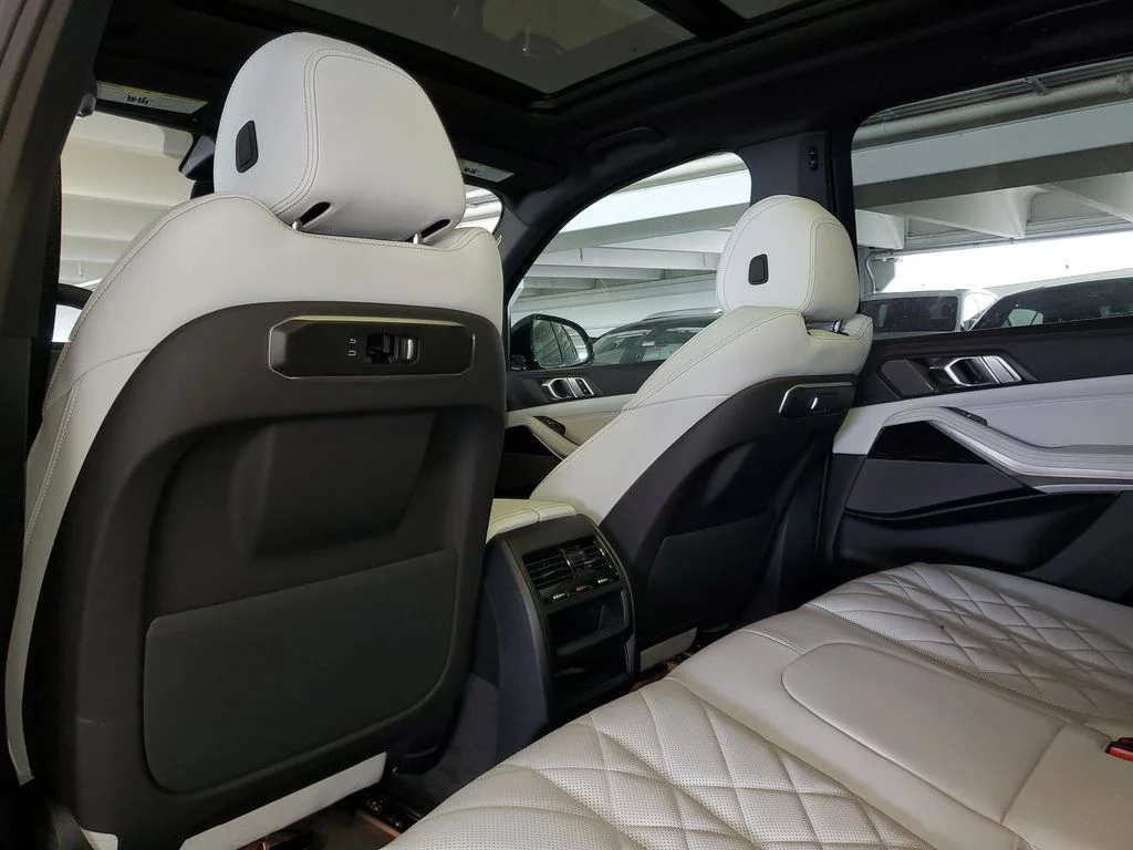 New 2026 Gray BMW sDrive40i image 10
