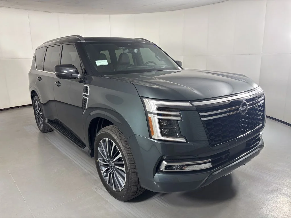 New 2026 Alpine Metallic Nissan Platinum Reserve image 2