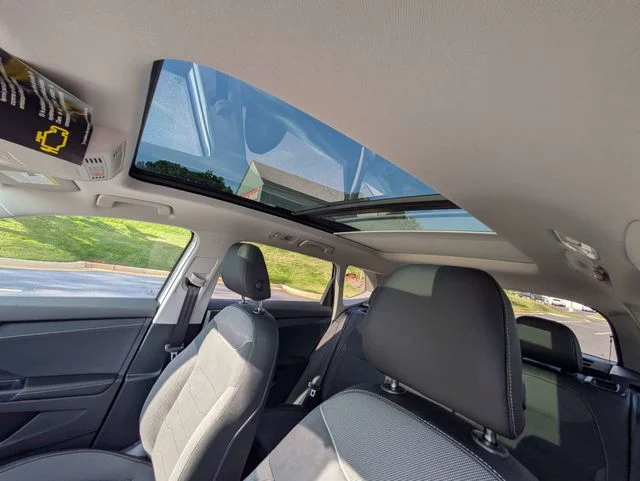 New 2026 Pure White W/Deep Black Roof Volkswagen 1.5T SE Black image 21
