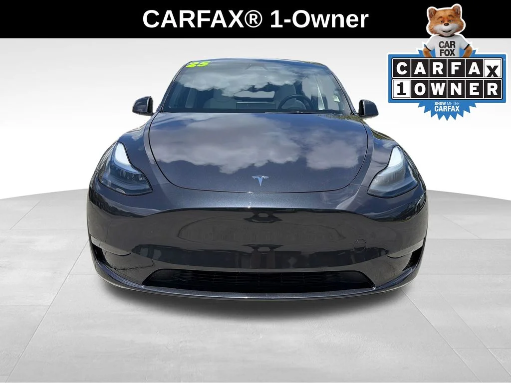 Used 2025 Tesla Model Y Long Range with VIN 7SAYGDEE9SA367445 for sale in Vero Beach, FL