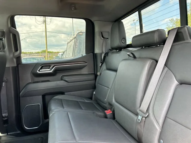 Used 2023 PACIFIC BLUE METALLIC GMC SLT image 14