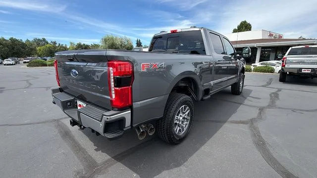 New 2026 Carbonized Gray Metallic Ford F-250® Lariat® image 41