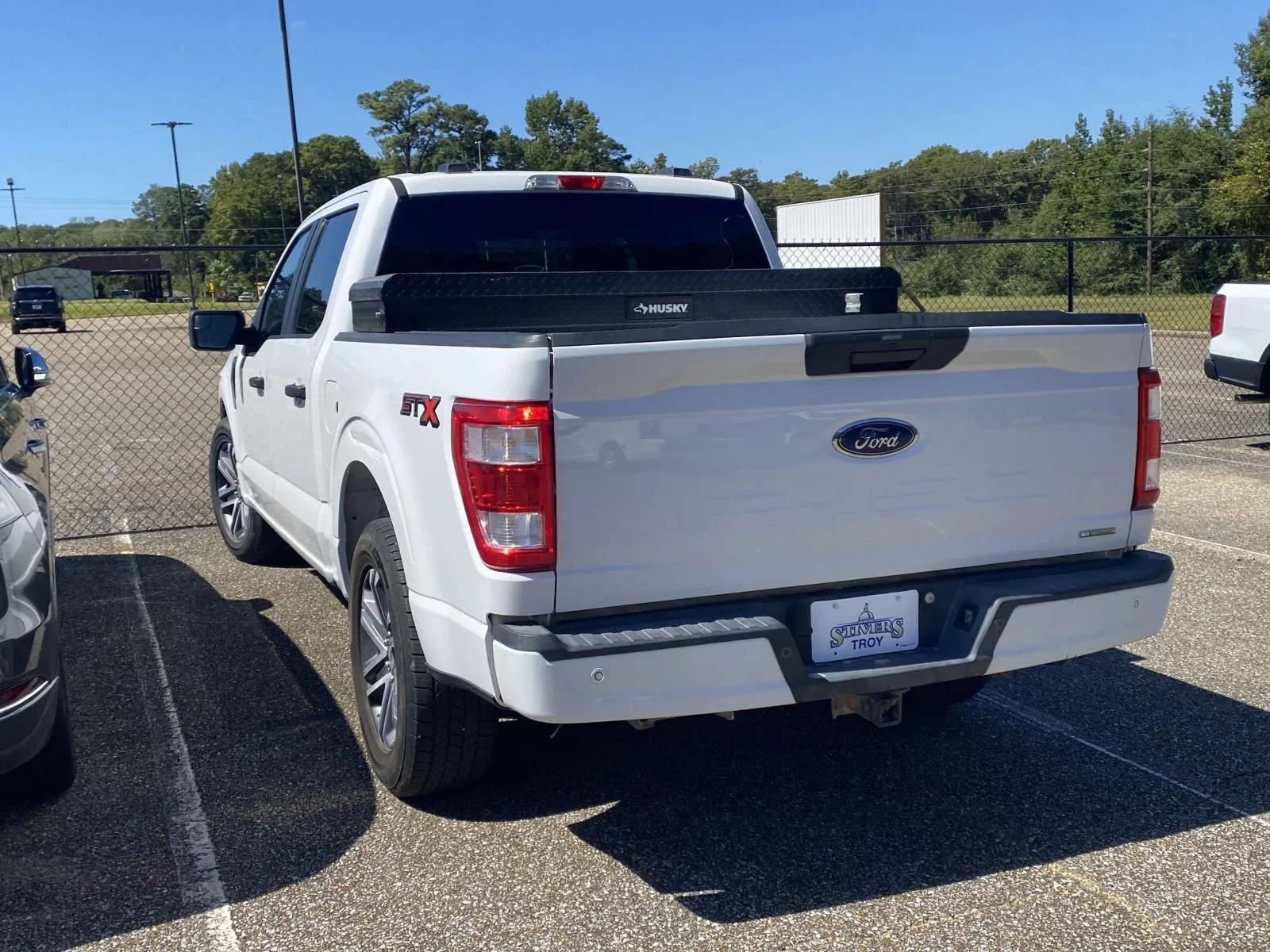 Used 2022 White Ford XL image 5
